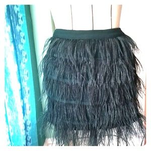 BNWT emerald ostrich party mini skirt Gianni Bini